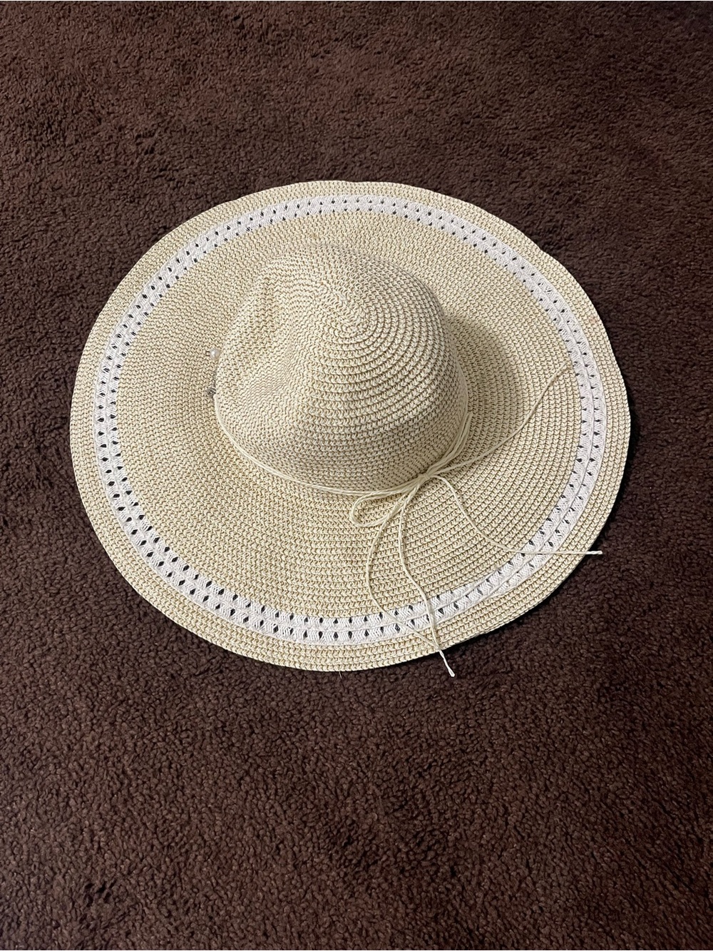 Women's Cream Straw Sun Hat with Ribbon Accent